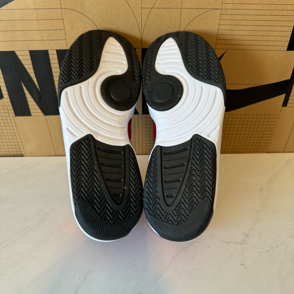 Final Sale!!! 🌺 NIKE 🌺  JORDAN MAX AURA 👟 - Picture 4 of 14